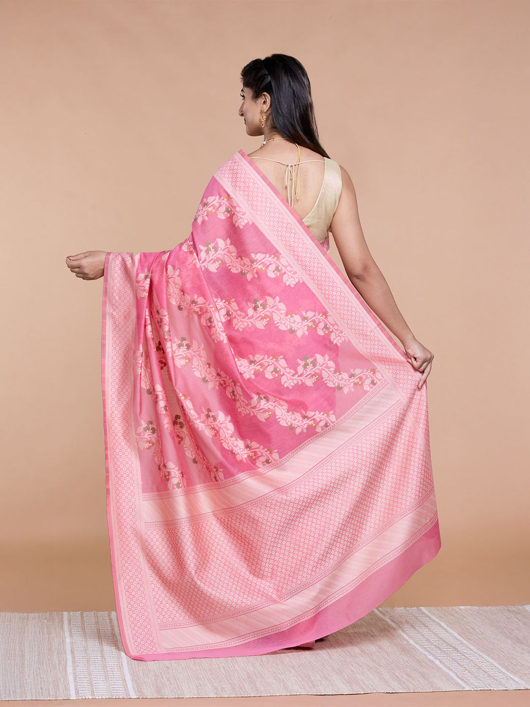Pink Resham Weave Mulmul Cotton Saree_6