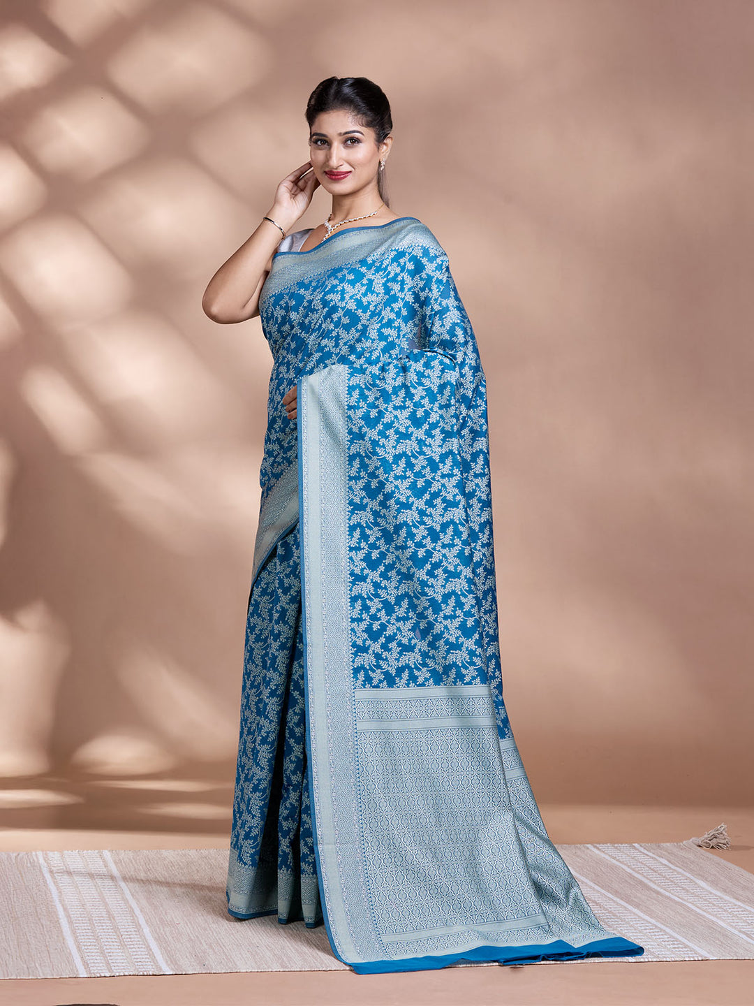 Blue Resham Weave Mulmul Cotton Saree_2