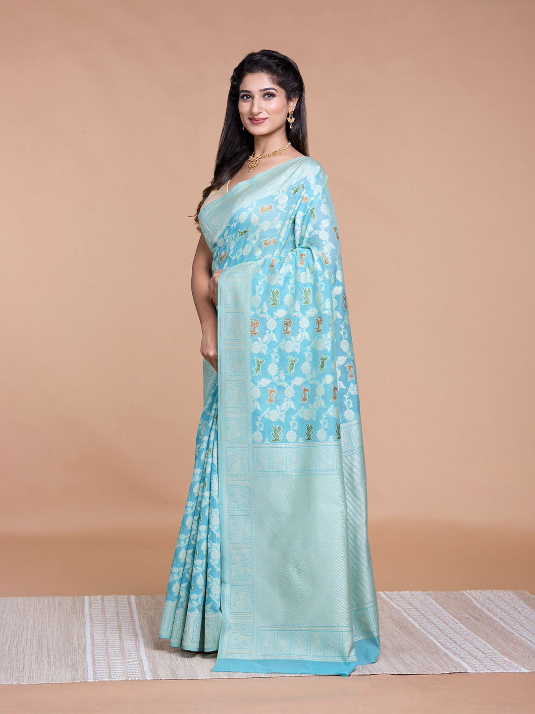 Firozi Resham Weave Mulmul Cotton Saree_2