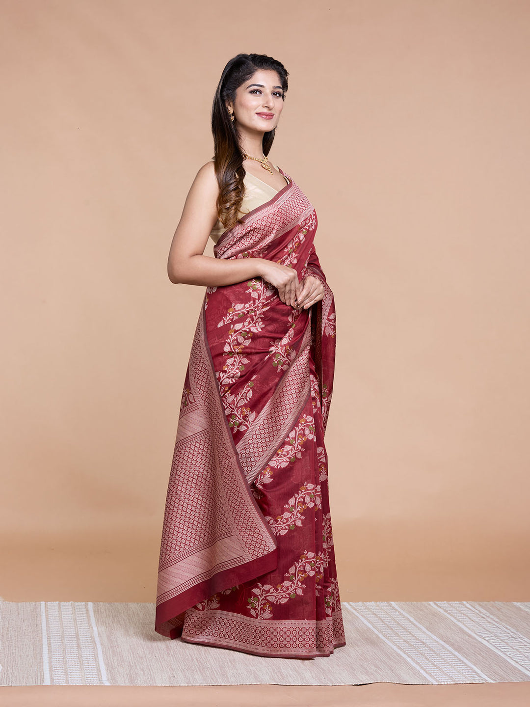 Maroon Resham Weave Mulmul Cotton Saree_3