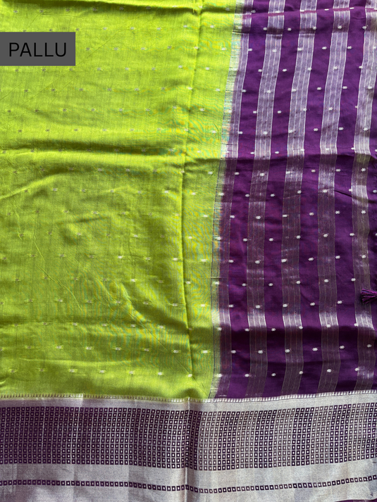 Green Cotton Silk Zari Weaving Saree