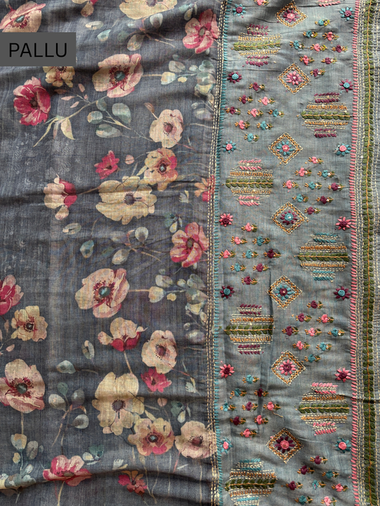 Grey Cotton Printed Saree