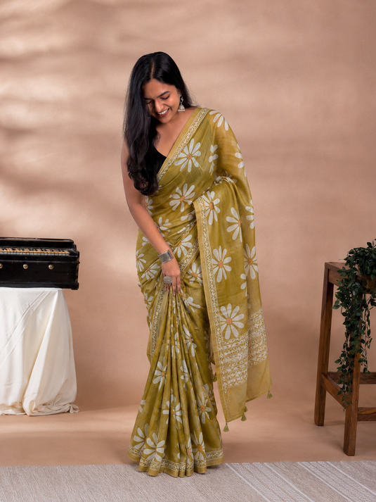 yellow Cotton Printed Saree