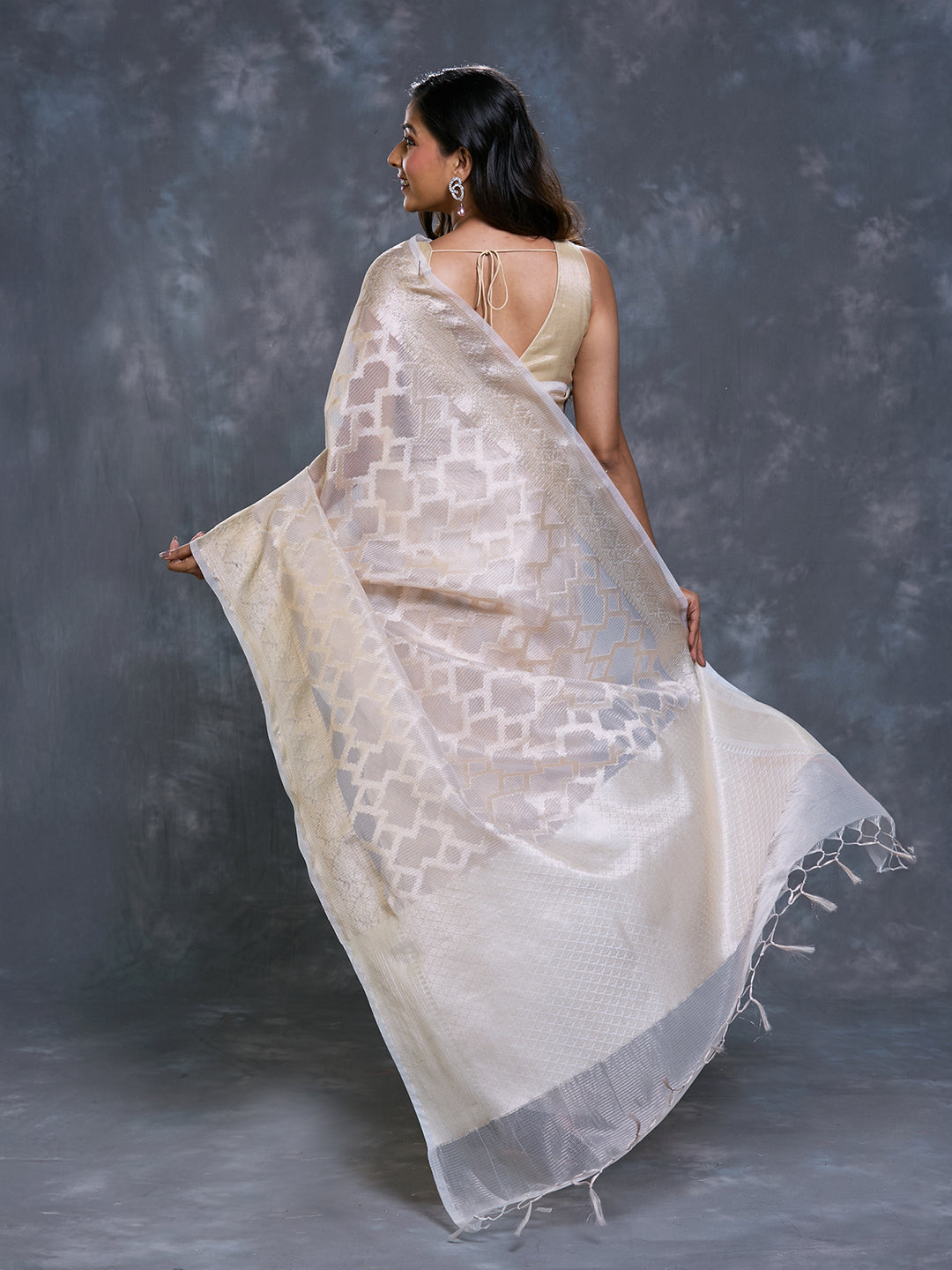 Beige Kota Tissue Zari Woven Saree_5