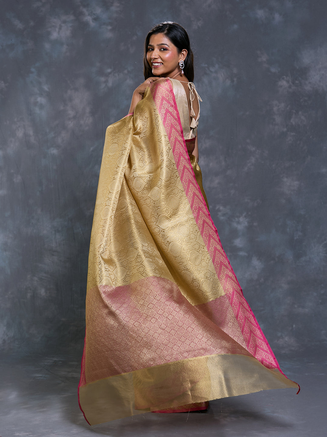 Pink Tissue Tanchui Saree_5