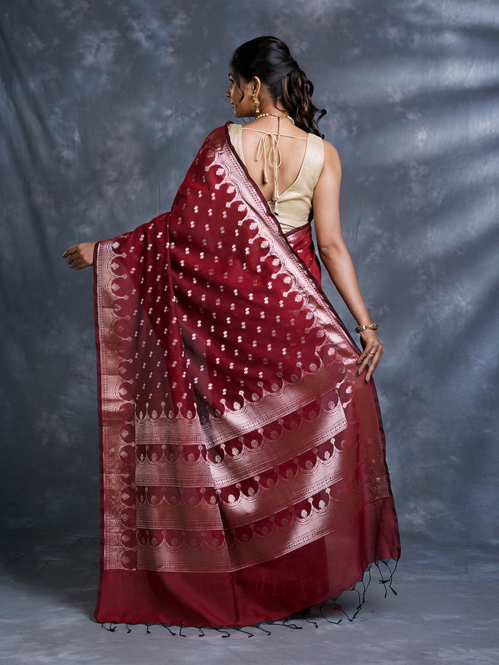 Red Mulmul Cotton Zari Woven Saree