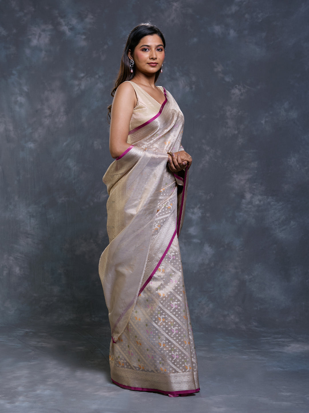 Gold Kota Tissue Zari Woven Saree_2