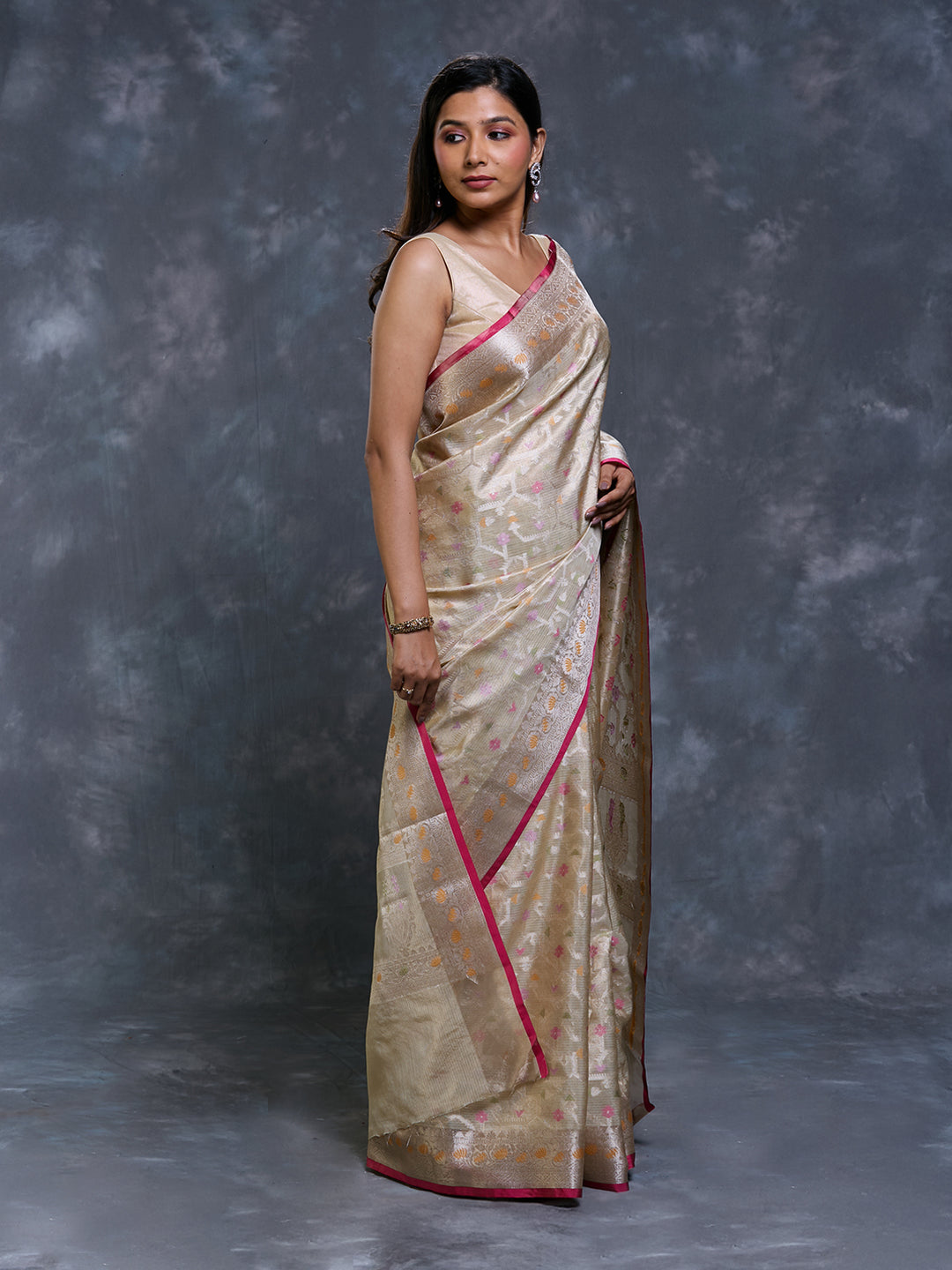 Gold Kota Tissue Zari Woven Saree_2